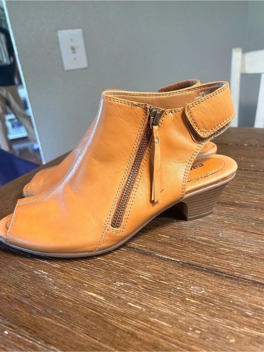 Earth leather Slingback sandal booties size 9b
